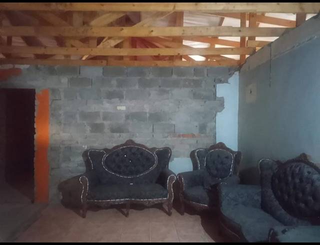 5 BEDROOM HOUSE FOR SALE IN GRASSLANDS